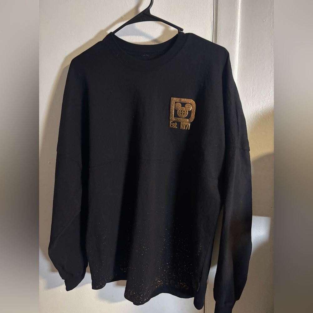 Disney Parks Spirit Jersey Mickey Globe  1971 Sweatshirt Black Gold Size M
(883)